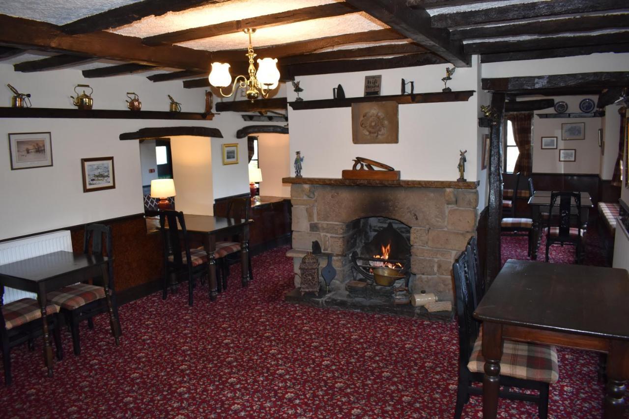 The Old Silent Inn Haworth Exterior photo